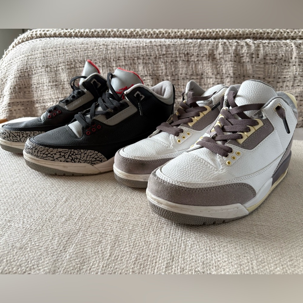 Jordan Men's Sneakers - Black/Red and White/Gray Pair